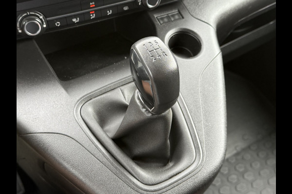 Opel Combo 1.5D 102 PK / L2H1 / TREKHAAK / IMPERIAAL / AIRCO / CRUISE / NAVI / CARPLAY