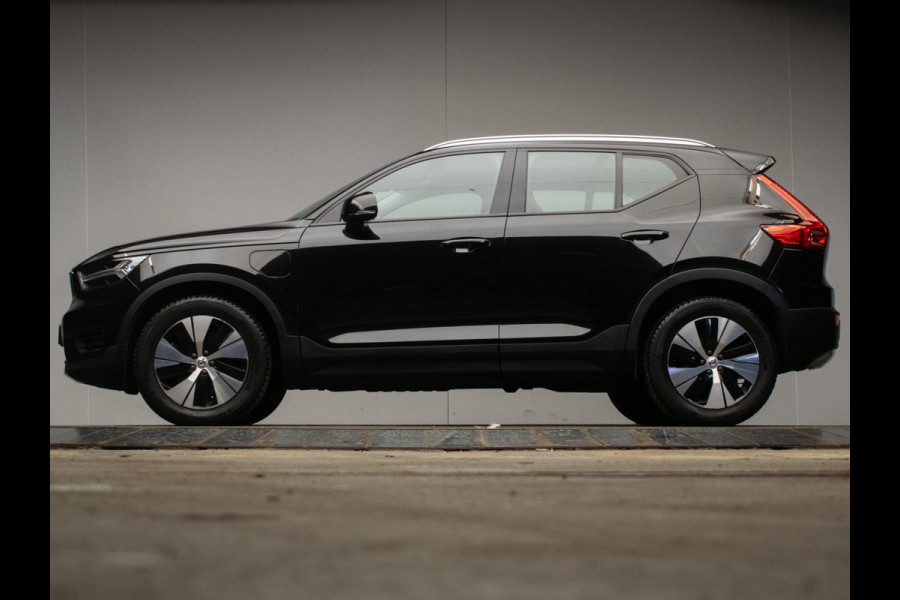 Volvo XC40 1.5 T5 Twin Sport (APPLE CARPLAY,NAVI,CAMERA,LED,XENON,STOELVERWARMING,TREKHAAK,GETINT,CRUISE,CLIMATE,NETTESTAAT)