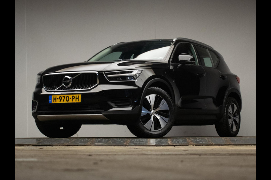 Volvo XC40 1.5 T5 Twin Sport (APPLE CARPLAY,NAVI,CAMERA,LED,XENON,STOELVERWARMING,TREKHAAK,GETINT,CRUISE,CLIMATE,NETTESTAAT)