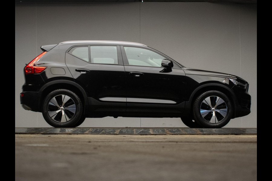 Volvo XC40 1.5 T5 Twin Sport (APPLE CARPLAY,NAVI,CAMERA,LED,XENON,STOELVERWARMING,TREKHAAK,GETINT,CRUISE,CLIMATE,NETTESTAAT)