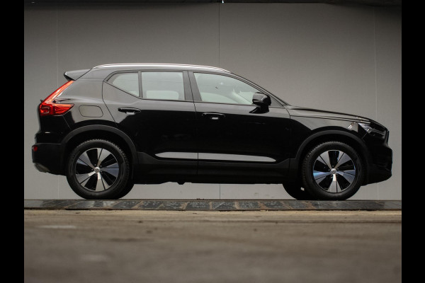 Volvo XC40 1.5 T5 Twin Sport (APPLE CARPLAY,NAVI,CAMERA,LED,XENON,STOELVERWARMING,TREKHAAK,GETINT,CRUISE,CLIMATE,NETTESTAAT)