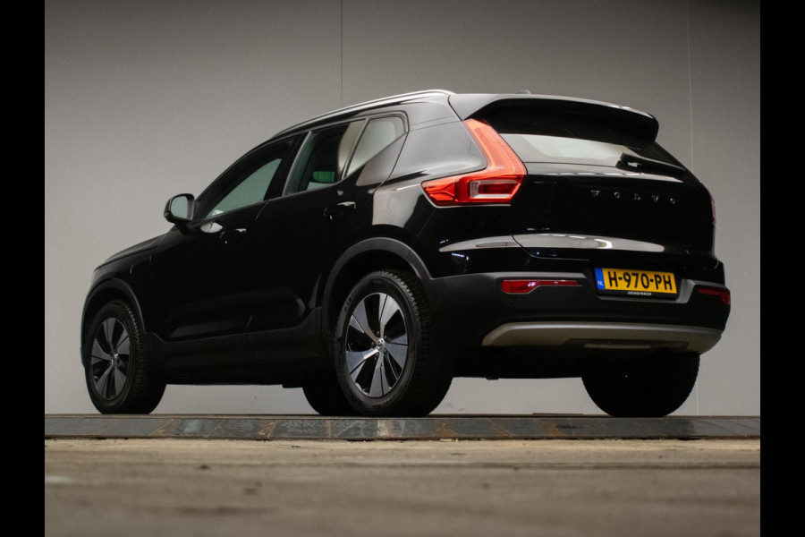 Volvo XC40 1.5 T5 Twin Sport (APPLE CARPLAY,NAVI,CAMERA,LED,XENON,STOELVERWARMING,TREKHAAK,GETINT,CRUISE,CLIMATE,NETTESTAAT)