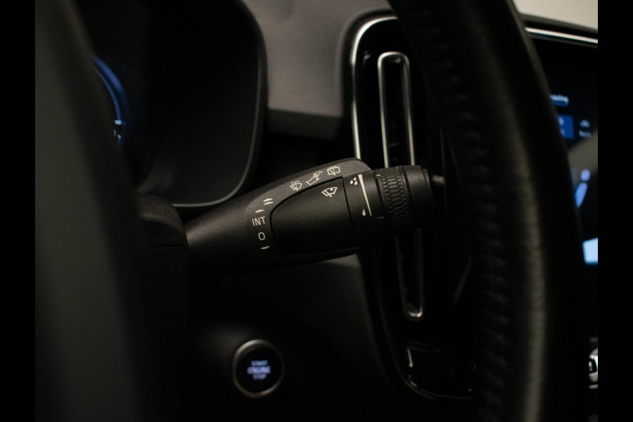 Volvo XC40 1.5 T5 Twin Sport (APPLE CARPLAY,NAVI,CAMERA,LED,XENON,STOELVERWARMING,TREKHAAK,GETINT,CRUISE,CLIMATE,NETTESTAAT)
