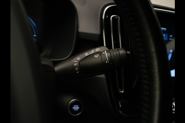 Volvo XC40 1.5 T5 Twin Sport (APPLE CARPLAY,NAVI,CAMERA,LED,XENON,STOELVERWARMING,TREKHAAK,GETINT,CRUISE,CLIMATE,NETTESTAAT)