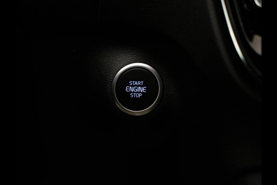 Volvo XC40 1.5 T5 Twin Sport (APPLE CARPLAY,NAVI,CAMERA,LED,XENON,STOELVERWARMING,TREKHAAK,GETINT,CRUISE,CLIMATE,NETTESTAAT)