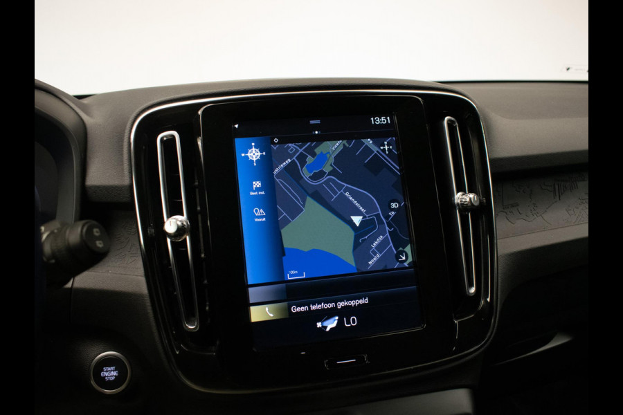 Volvo XC40 1.5 T5 Twin Sport (APPLE CARPLAY,NAVI,CAMERA,LED,XENON,STOELVERWARMING,TREKHAAK,GETINT,CRUISE,CLIMATE,NETTESTAAT)