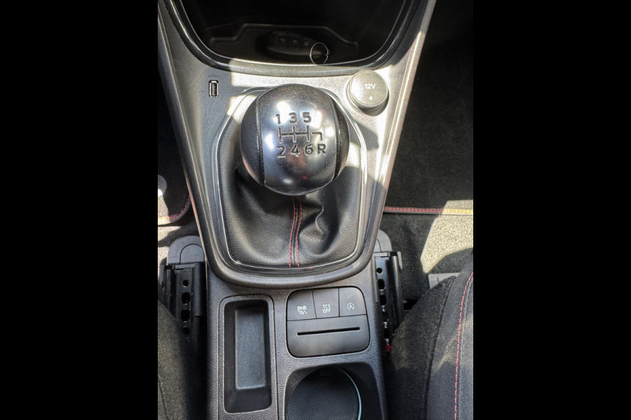 Ford Puma 1.0 EcoBoost Hybrid ST-Line X - Navigatie I Airco I Sport velgen I PDC I LED i Dealer onderhouden