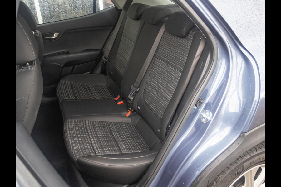 Kia Stonic 1.0 T-GDi MHEV DynamicLine | Navigatie | Cruise | Airco
