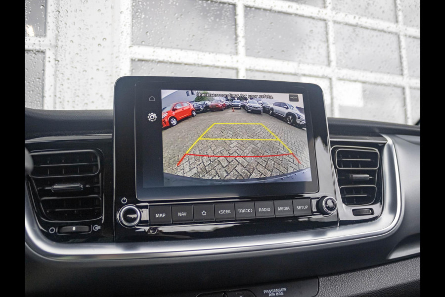 Kia Stonic 1.0 T-GDi MHEV DynamicLine | Navigatie | Cruise | Airco