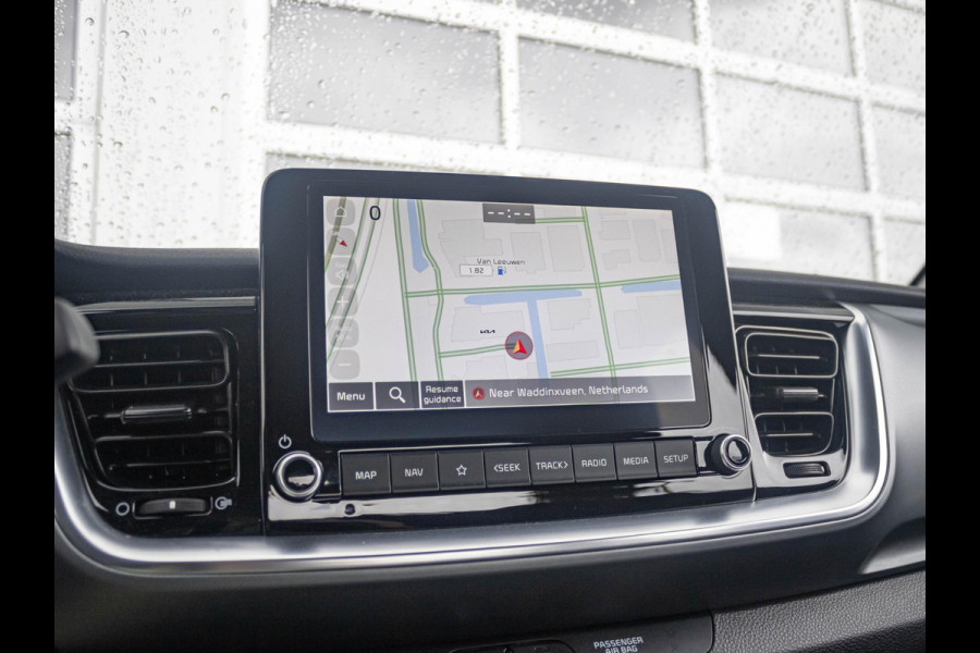 Kia Stonic 1.0 T-GDi MHEV DynamicLine | Navigatie | Cruise | Airco