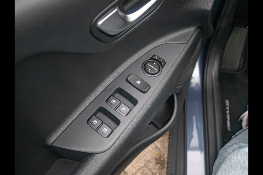 Kia Stonic 1.0 T-GDi MHEV DynamicLine | Navigatie | Cruise | Airco