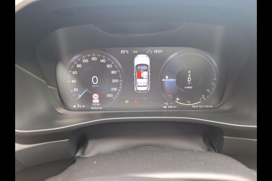 Volvo XC40 1.5 T4 Recharge R-Design Expression | Panodak | Trekhaak | 1800kg | Leder Alcantara | Two Tone | (occasion)