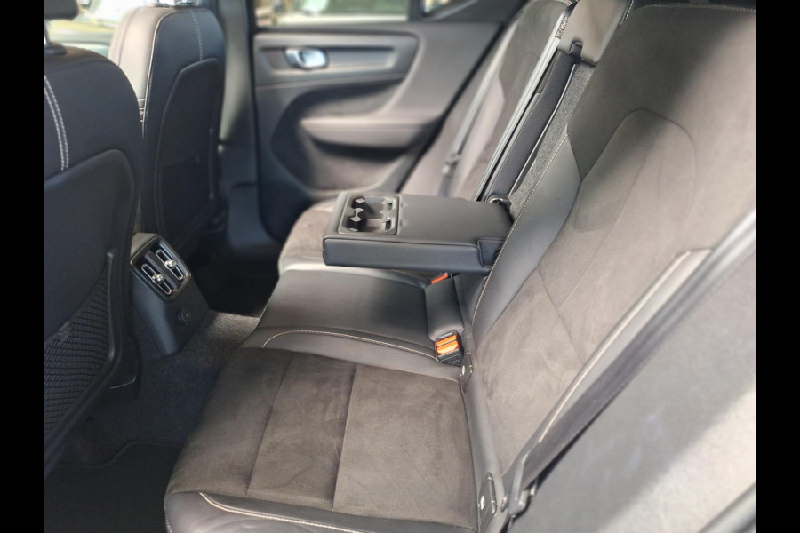 Volvo XC40 1.5 T4 Recharge R-Design Expression | Panodak | Trekhaak | 1800kg | Leder Alcantara | Two Tone | (occasion)