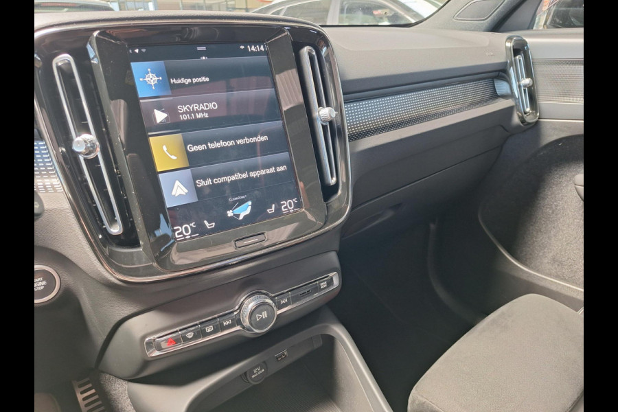 Volvo XC40 1.5 T4 Recharge R-Design Expression | Panodak | Trekhaak | 1800kg | Leder Alcantara | Two Tone | (occasion)