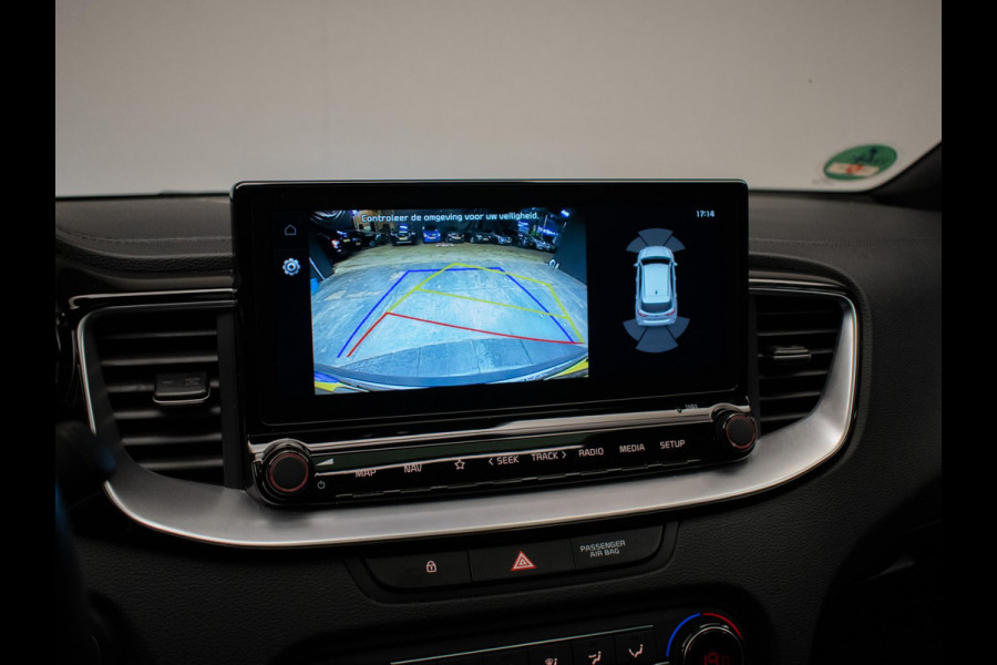 Kia ProCeed 1.4 T-GDI GT-PlusLine (PANORAMADAK,APPLE CARPLAY,XENON,STOELVERWARMING,SPORTSTOELEN,CAMERA,DODEHOEK,PDC,NETTESTAAT)