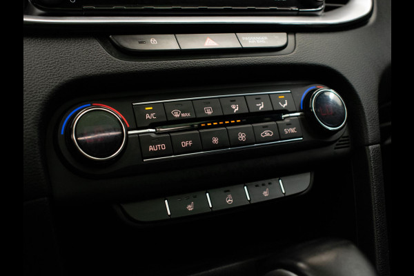 Kia ProCeed 1.4 T-GDI GT-PlusLine (PANORAMADAK,APPLE CARPLAY,XENON,STOELVERWARMING,SPORTSTOELEN,CAMERA,DODEHOEK,PDC,NETTESTAAT)