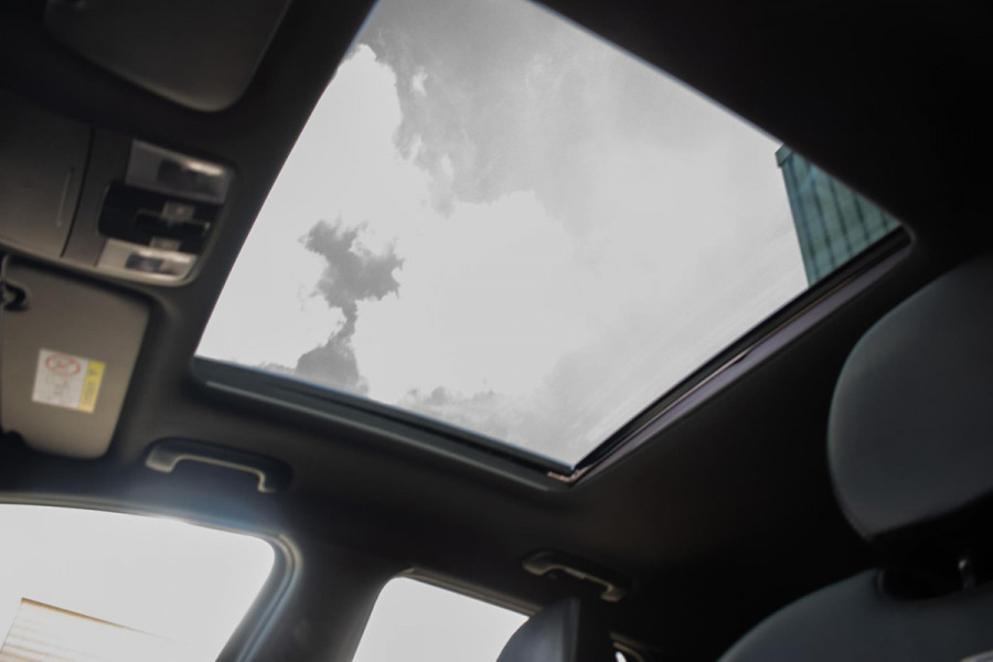 Kia ProCeed 1.4 T-GDI GT-PlusLine (PANORAMADAK,APPLE CARPLAY,XENON,STOELVERWARMING,SPORTSTOELEN,CAMERA,DODEHOEK,PDC,NETTESTAAT)