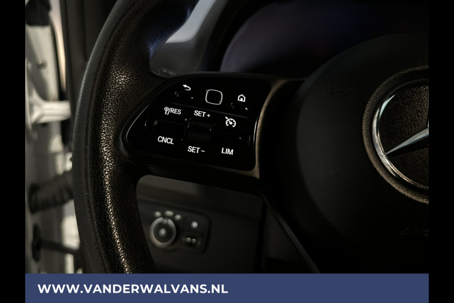 Mercedes-Benz Sprinter 317 CDI 170pk L3H2 Euro6 Airco | Camera | Apple Carplay | Android Auto | 2800kg Trekhaak Cruisecontrol, Bijrijdersbank