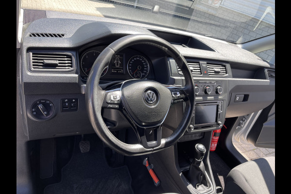 Volkswagen Caddy 2.0 TDI 102pk L2H1 BMT Maxi Comfortline / vaste prijs rijklaar € 14.950 ex btw / lease vanaf € 252 / airco / cruise / navi / achterklep / Bott ingerichte laadruimte !