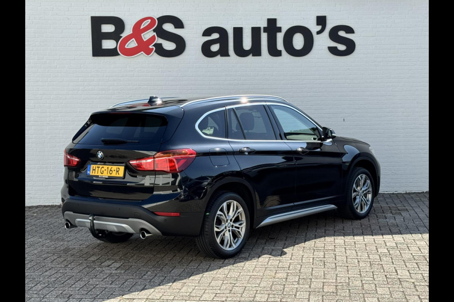BMW X1 XDrive20i Executive Cruise control Climate control Trekhaak Dealeronderhouden Audio
