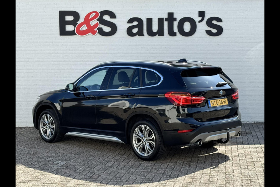 BMW X1 XDrive20i Executive Cruise control Climate control Trekhaak Dealeronderhouden Audio