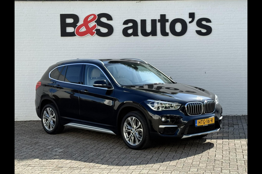 BMW X1 XDrive20i Executive Cruise control Climate control Trekhaak Dealeronderhouden Audio