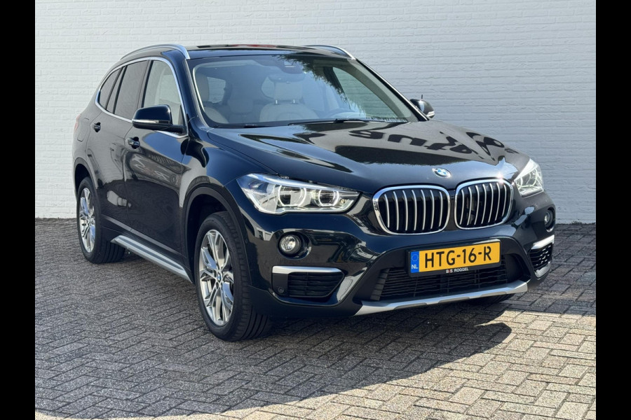 BMW X1 XDrive20i Executive Cruise control Climate control Trekhaak Dealeronderhouden Audio