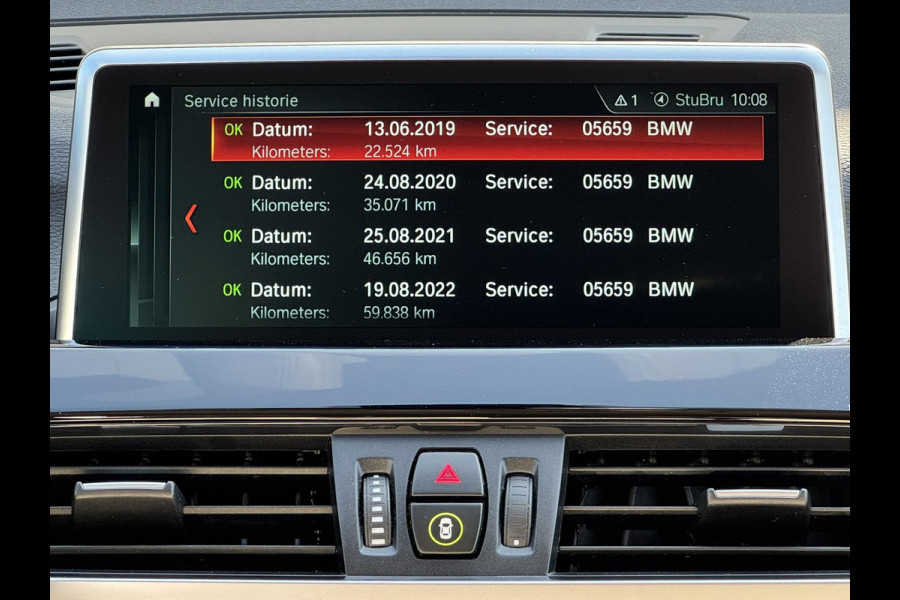 BMW X1 XDrive20i Executive Cruise control Climate control Trekhaak Dealeronderhouden Audio