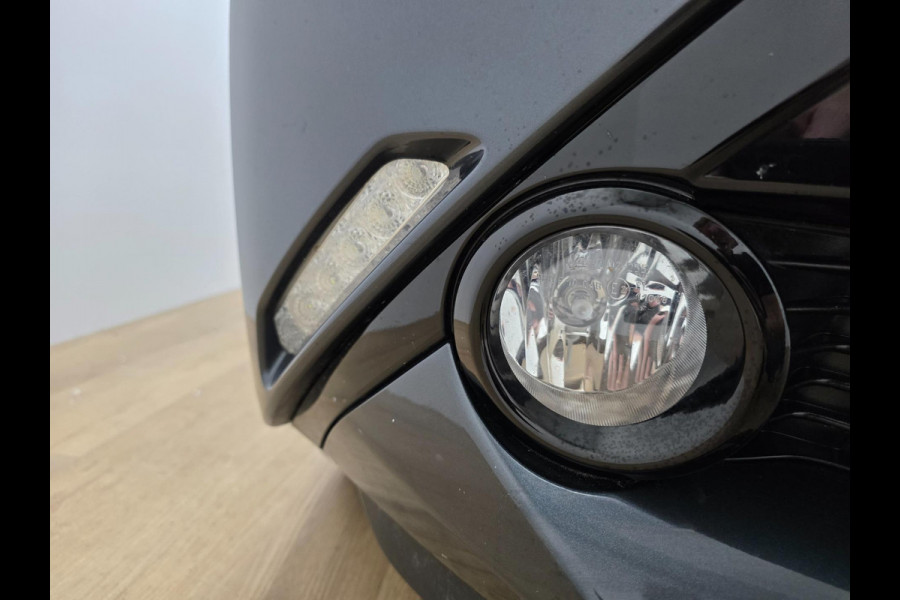 Toyota Aygo 1.0 VVT-i x-nav | Parkeercamera | Navi | Cruisecontrol | Bluetooth audio | Carlink | dealerauto