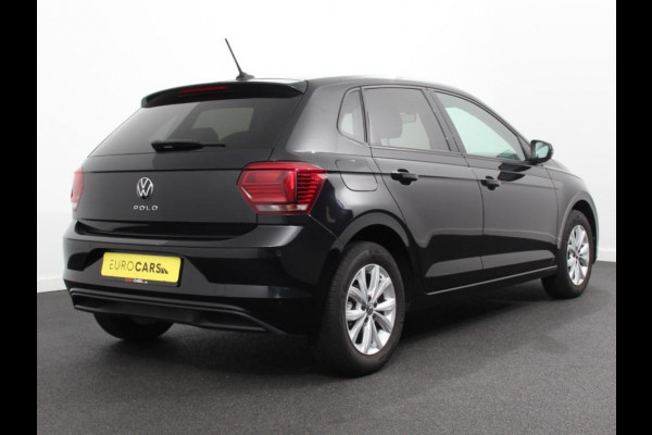 Volkswagen Polo 1.0 TSI 110pk Highline | DEMO ! | Navigatie Apple Carplay/Android Auto Parkeersensoren Stoelverwarming Ledverlichting Getinte ramen Climate Control