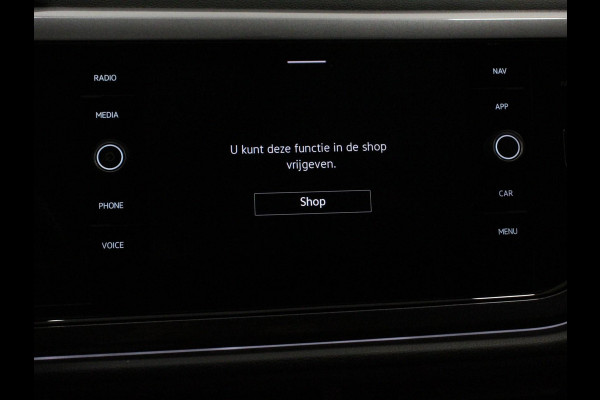 Volkswagen Polo 1.0 TSI 110pk Highline | DEMO ! | Navigatie Apple Carplay/Android Auto Parkeersensoren Stoelverwarming Ledverlichting Getinte ramen Climate Control