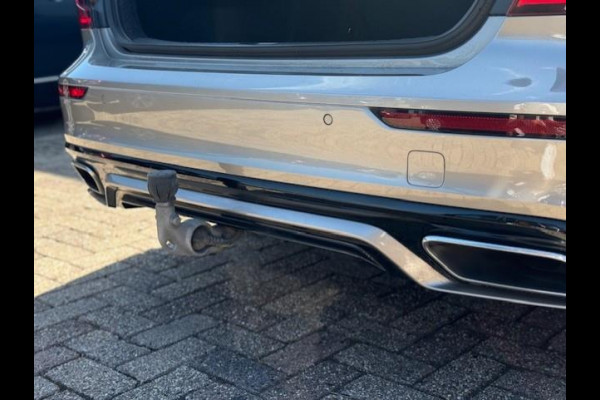 Volvo S60 2.0 Recharge T6 AWD R-Design - Dealer Onderhouden