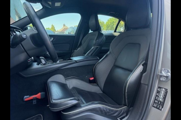 Volvo S60 2.0 Recharge T6 AWD R-Design - Dealer Onderhouden