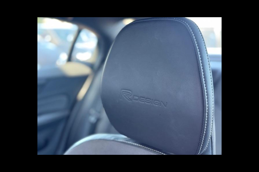 Volvo S60 2.0 Recharge T6 AWD R-Design - Dealer Onderhouden