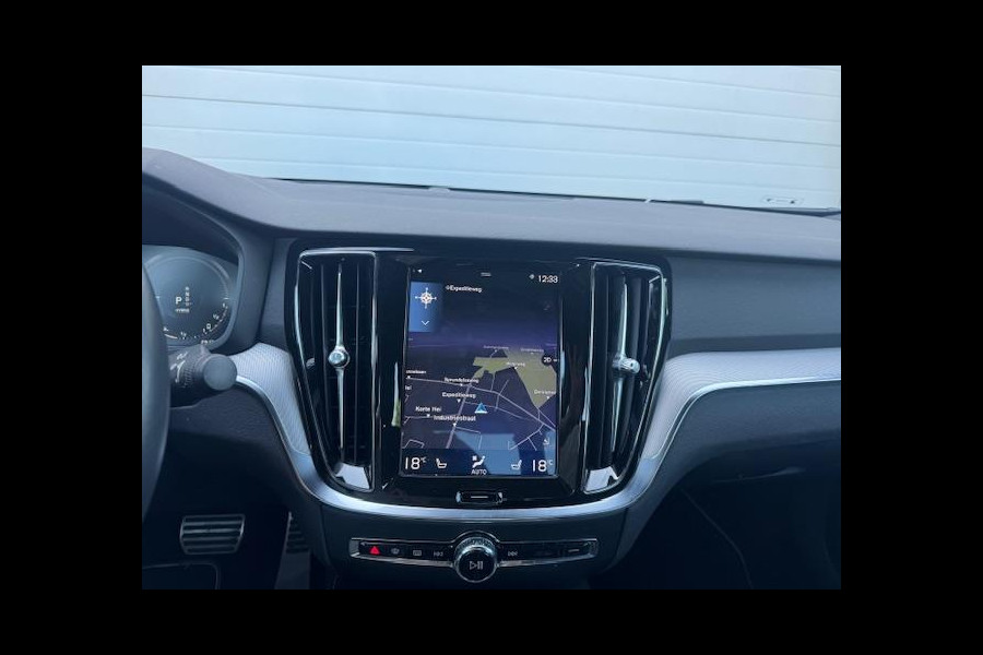 Volvo S60 2.0 Recharge T6 AWD R-Design - Dealer Onderhouden