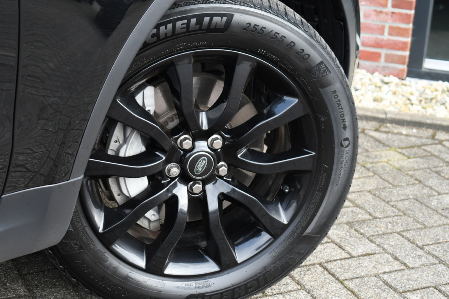 Land Rover Discovery 3.0 D300 HSE Pano Trekh HUD ACC Meridian Luchtv