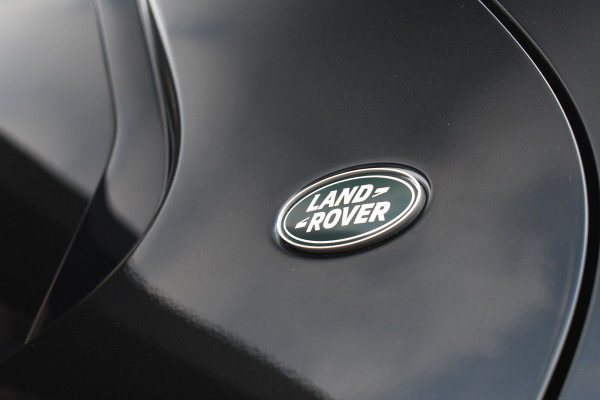 Land Rover Discovery 3.0 D300 HSE Pano Trekh HUD ACC Meridian Luchtv