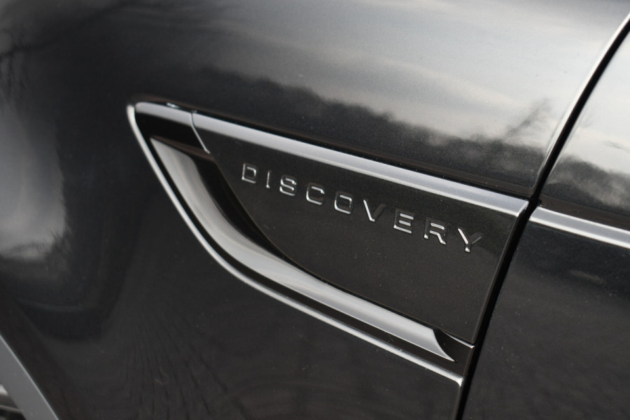 Land Rover Discovery 3.0 D300 HSE Pano Trekh HUD ACC Meridian Luchtv