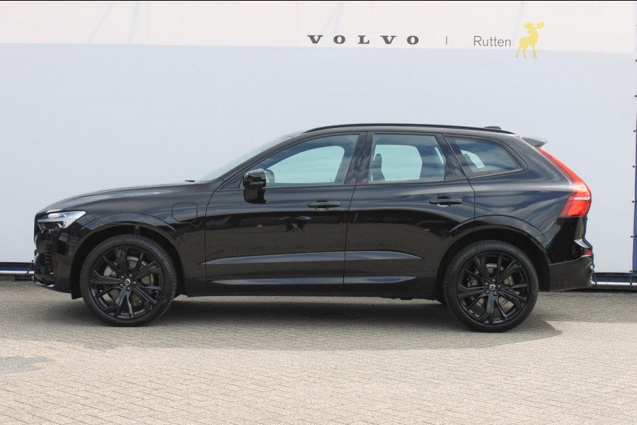 Volvo XC60 T6 350PK Automaat Plug-In Plus Black Edition Panoramisch schuif-kanteldak / Bowers & Wilkins Audio / 21" lichtmetalen velgen / Head-Up Display / 360graden camera