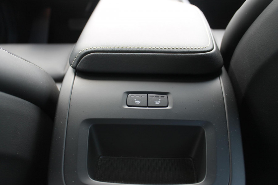 Volvo XC60 T6 350PK Automaat Plug-In Plus Black Edition Panoramisch schuif-kanteldak / Bowers & Wilkins Audio / 21" lichtmetalen velgen / Head-Up Display / 360graden camera