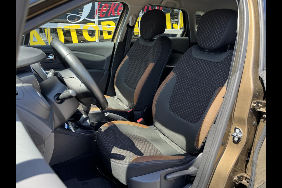 Renault Captur 0.9 TCe Intens - Navigatie I Airco I PDC I LED I Sport velgen I Dealer onderhouden