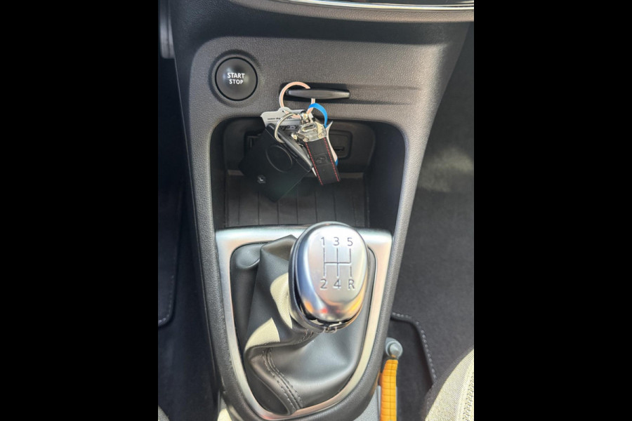 Renault Captur 0.9 TCe Intens - Navigatie I Airco I PDC I LED I Sport velgen I Dealer onderhouden