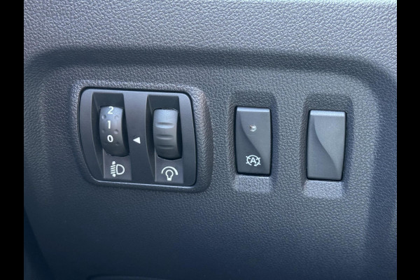 Renault Captur 0.9 TCe Intens - Navigatie I Airco I PDC I LED I Sport velgen I Dealer onderhouden