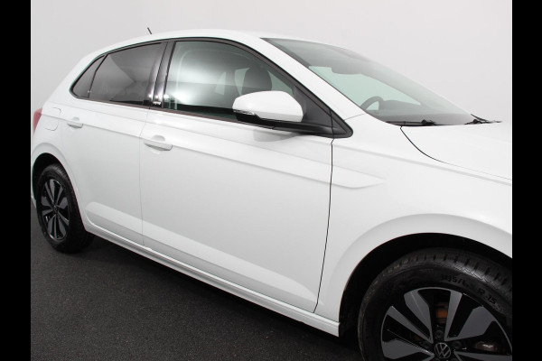 Volkswagen Polo 1.0 TSI Move | Navigatie | App Connect / Android Auto / Apple Carplay | Climate Control | Parkeer sensoren | Lichtmetalen Velgen | Dab | Digitale Cockpit