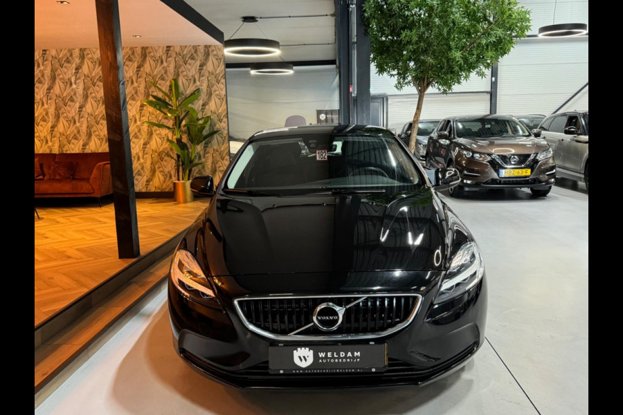 Volvo V40 2.0 T2 Momentum Garantie Camera StoelVW Cruise Clima Navi Bluetooth Led Rijklaar