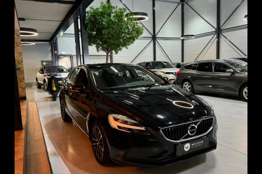 Volvo V40 2.0 T2 Momentum Garantie Camera StoelVW Cruise Clima Navi Bluetooth Led Rijklaar