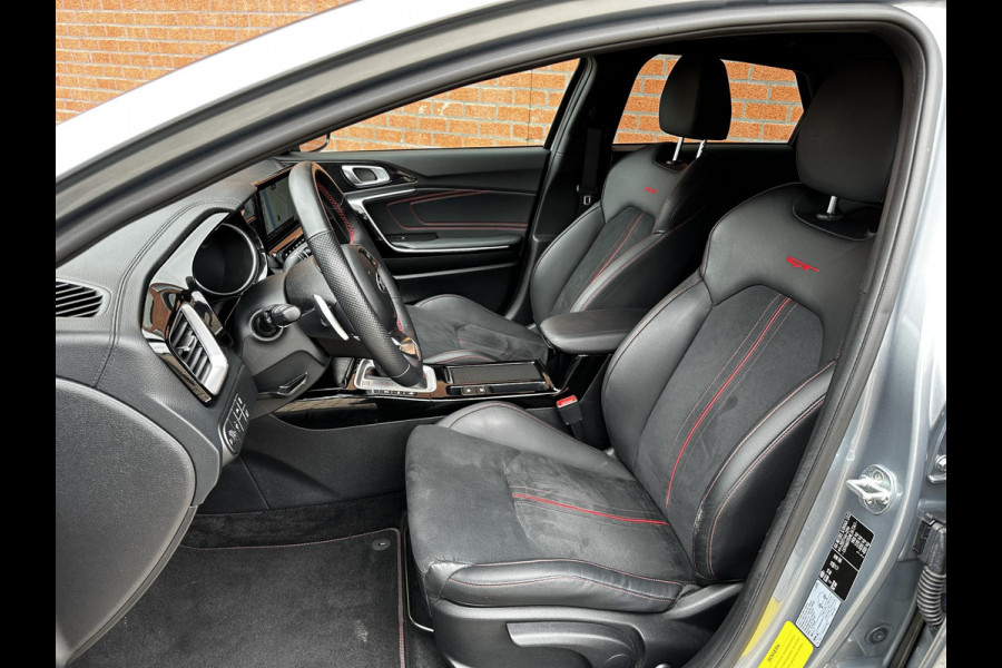 Kia ProCeed 1.6 T-GDi 204pk Automaat GT Kia ProCeed 1.6 T-GDi GT Navigatie Climate Control Electrisch bediendbare achterklep Adaptive Cruise Control Camera Dab Keyless start