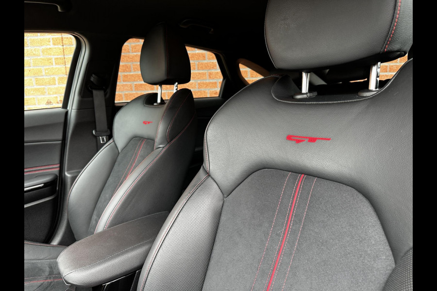 Kia ProCeed 1.6 T-GDi 204pk Automaat GT Kia ProCeed 1.6 T-GDi GT Navigatie Climate Control Electrisch bediendbare achterklep Adaptive Cruise Control Camera Dab Keyless start