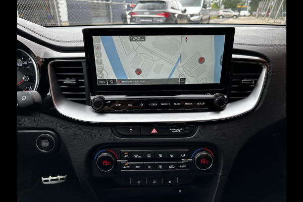 Kia ProCeed 1.6 T-GDi 204pk Automaat GT Kia ProCeed 1.6 T-GDi GT Navigatie Climate Control Electrisch bediendbare achterklep Adaptive Cruise Control Camera Dab Keyless start
