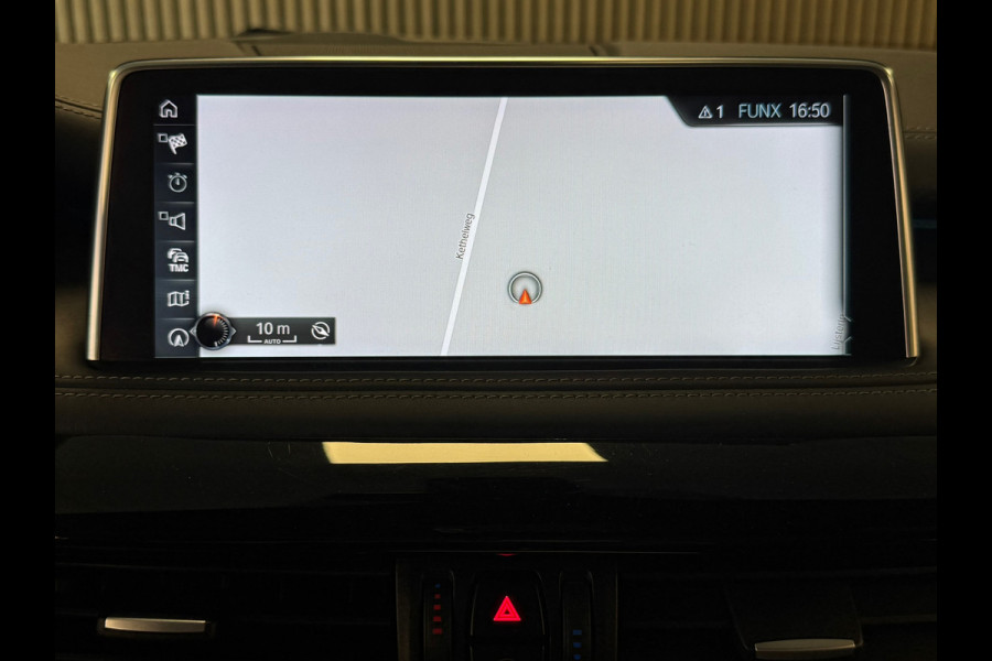 BMW X5 X5M AUT. PANORAMADAK CAMERA LEDER HEAD-UP STOELVERWARMING PDC CRUISE AIRCO MEMORY KEYLESS-GO